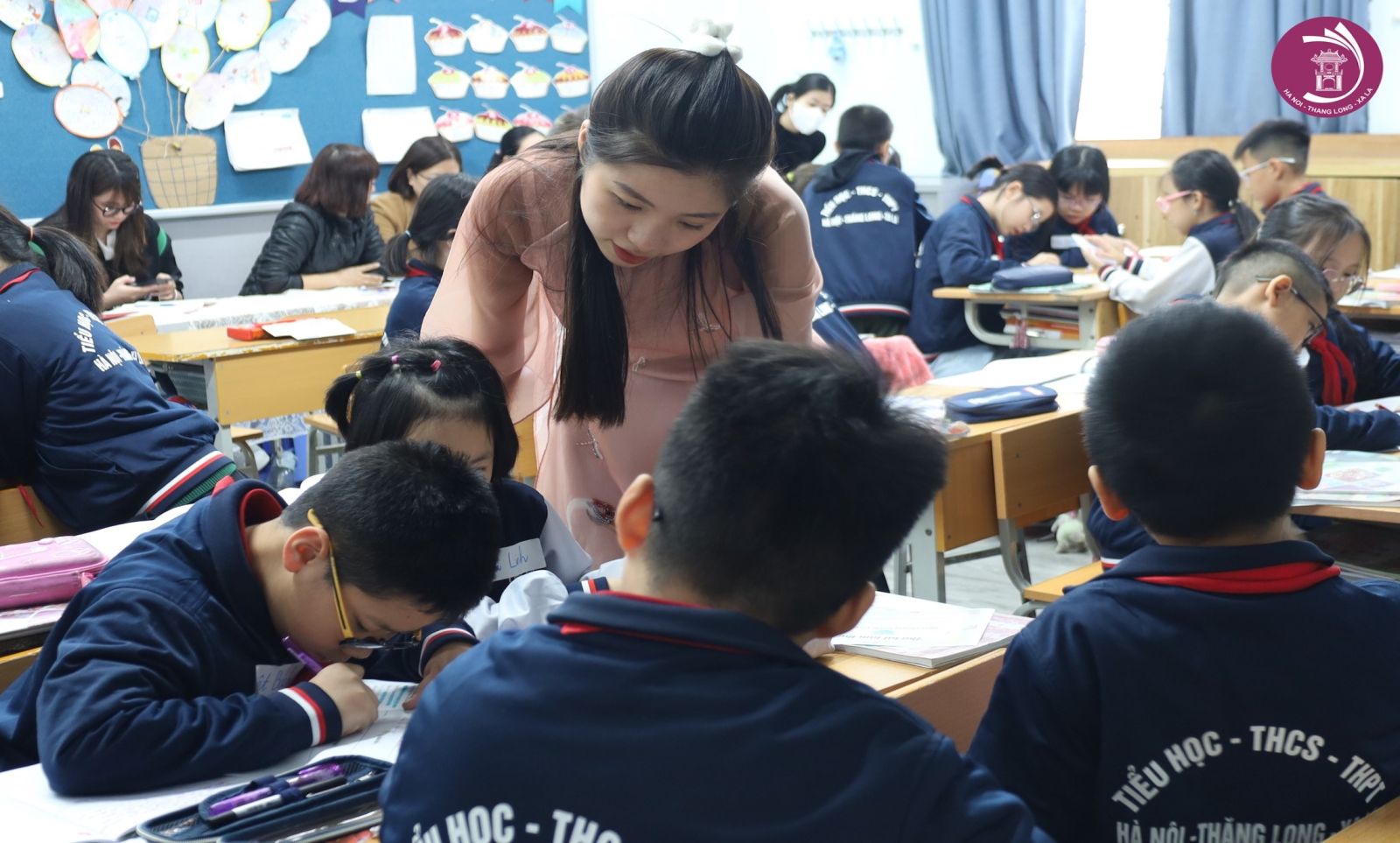 LỚP 4 HỆ ĐỊNH HƯỚNG QUỐC TẾ MỸ - TIẾT CHUYÊN ĐỀ CỤM - LUYỆN ĐỌC DIỄN CẢM VÀ THỬ TÀI LÀM THƠ CÙNG CÁC BẠN HỌC SINH