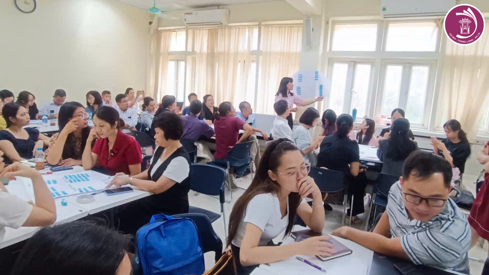 GIÁO VIÊN HÀ NỘI THĂNG LONG TẬP HUẤN NÂNG CAO CHUYÊN MÔN, NGHIỆP VỤ