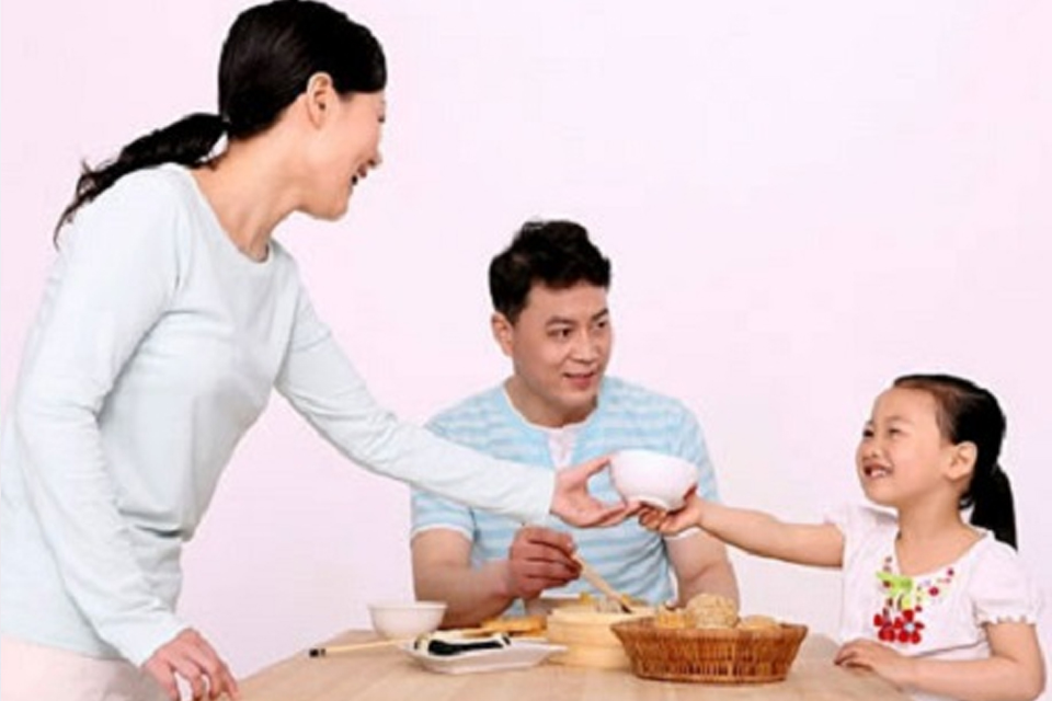 Bài học về phép lịch sự cho con